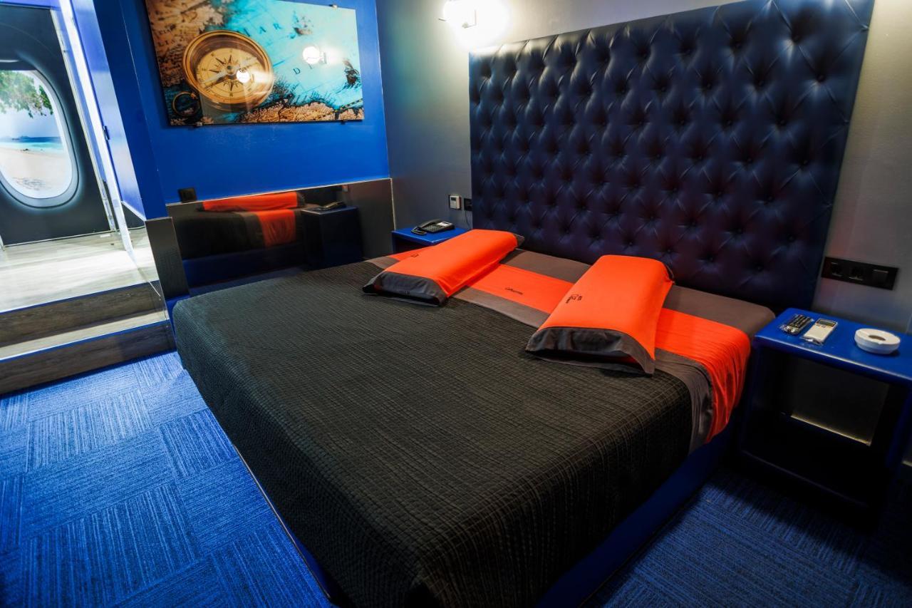 Motel Venus Santiago Santa María Zewnętrze zdjęcie